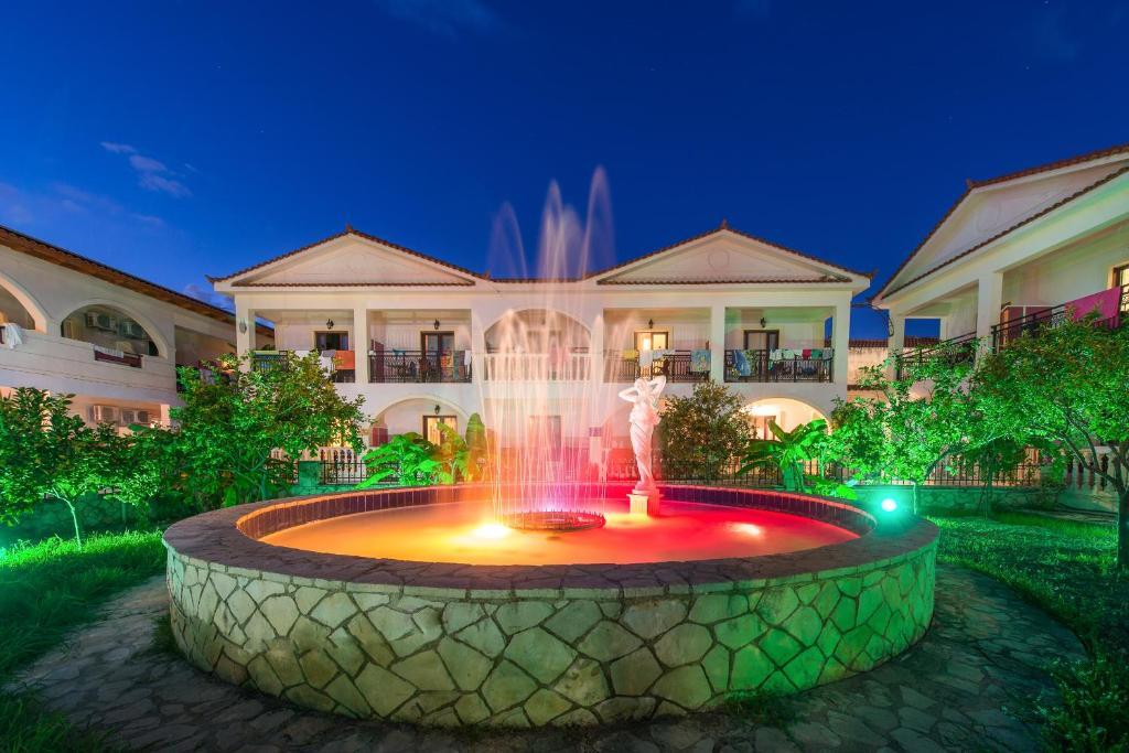 Canadian Hotel Laganas Luaran gambar